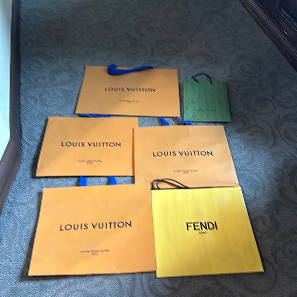 Louis Vuitton, Gucci, Fendi bags 6 total
